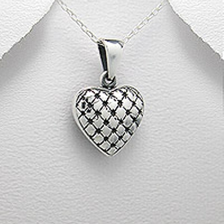 Detailed Lattice Sterling Silver Heart - Click Image to Close